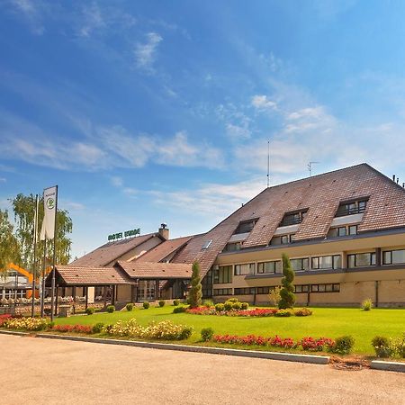 Hotel Livade Cacak Exterior photo